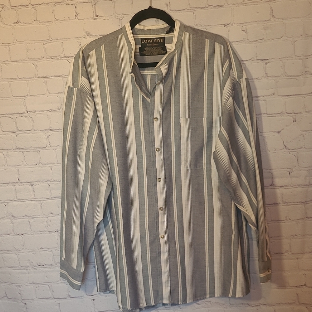 Loafers by Reed James Size XL Gray Striped Button Front Band Collar Shirt